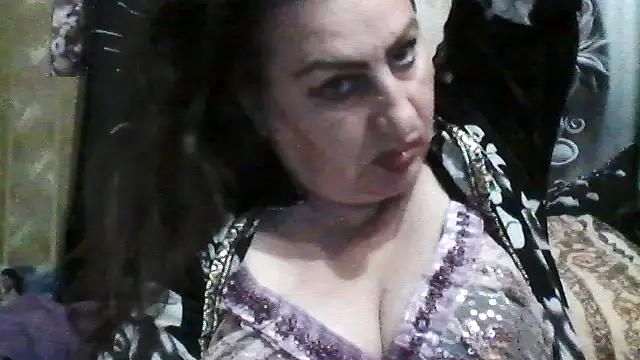 LoaqLovew online show from 06-03-26, 07:44