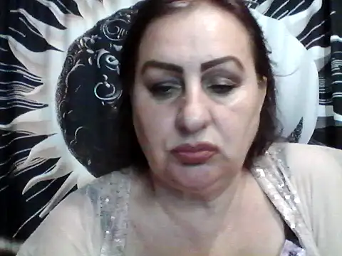 LoaqLovew online show from 07-05-26, 08:21