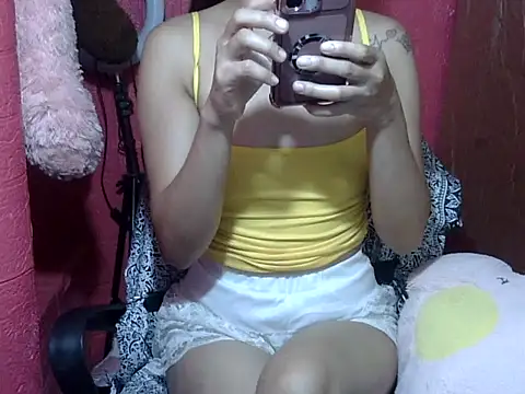 Horny WetPussy online show from 07-28-26, 05:34