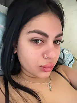 Snapshot of LilyLovell chatting on 04-30-26, 11:49 LilyLovell online show from 04-30-26, 11:49
