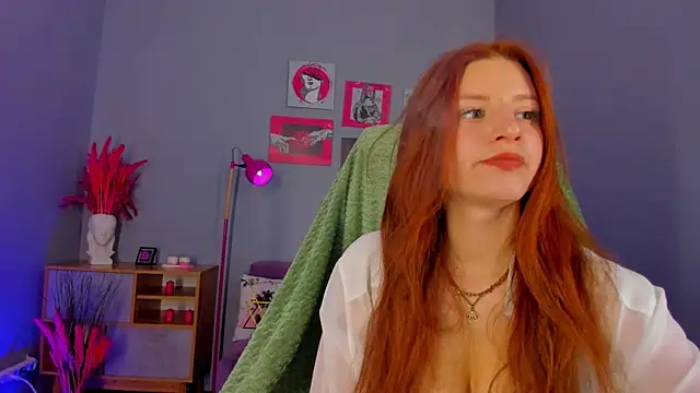 Snapshot of Sweet_Lottie chatting on 06-05-26, 09:04 Sweet Lottie online show from 06-05-26, 09:04
