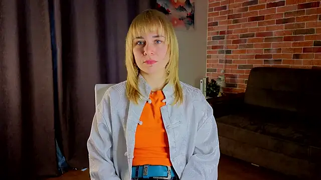 AstrixorLune online show from 04-27-26, 07:28