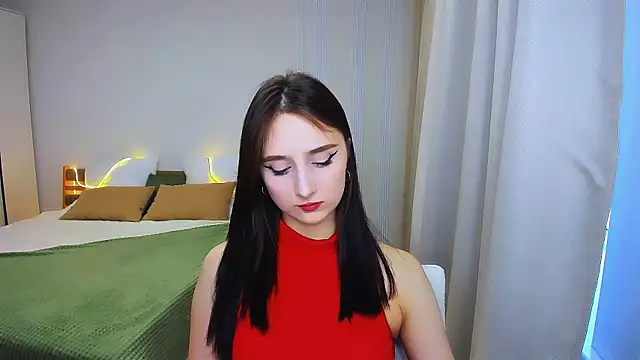 JulietteMonli online show from 06-12-26, 12:04