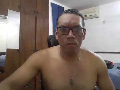 Snapshot of bvllnox chatting on 07-13-26, 04:21 bvllnox online show from 07-13-26, 04:21