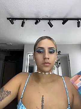 Snapshot of GabrielaPortmans chatting on 05-19-26, 01:56 GabrielaPortmans online show from 05-19-26, 01:56