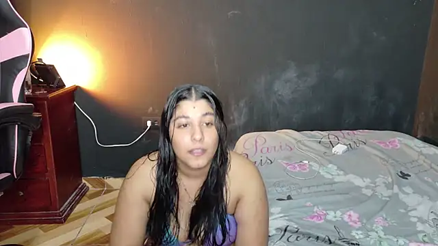Snapshot of TinyCuckSph chatting on 05-15-26, 04:41 TinyCuckSph online show from 05-15-26, 04:41