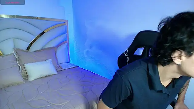 Milo Storm online show from 04-24-26, 12:29