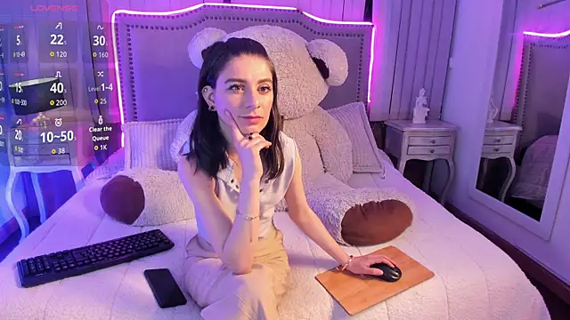 mariana  thompson online show from 07-03-26, 02:29