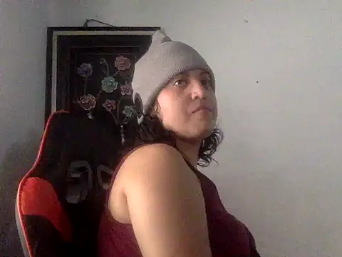 Osita Carinosa online show from 04-29-26, 07:53