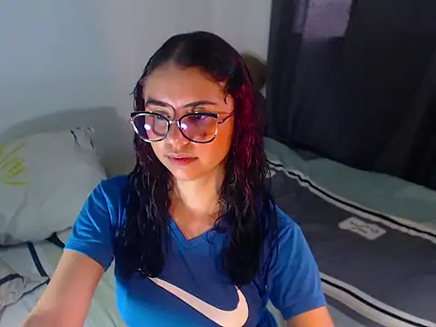 BellaLuxxs online show from 05-02-26, 09:31