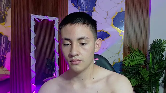 Andres Tay online show from 05-18-26, 04:07