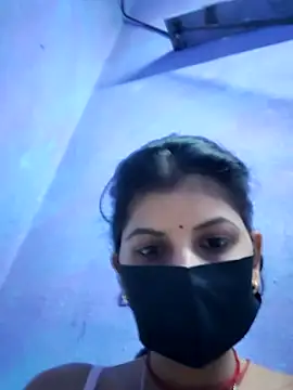 Snapshot of RUHI_1143 chatting on 05-24-26, 04:01 RUHI 1143 online show from 05-24-26, 04:01