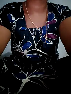 Tamil Hot HoneyBee online show from 06-29-26, 03:57