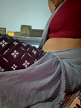 Tamil Hot HoneyBee online show from 07-15-26, 06:13