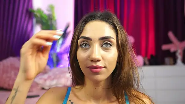 isLucyCherry online show from 06-06-26, 04:17