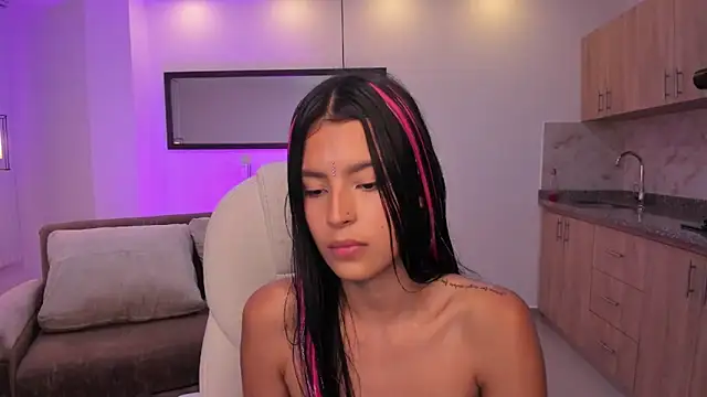 Snapshot of amber_willow chatting on 05-16-26, 10:36 amber willow online show from 05-16-26, 10:36