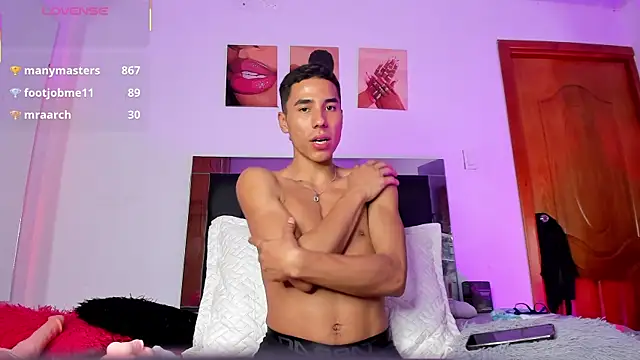 ThiagoSexy005 online show from 06-07-26, 12:59