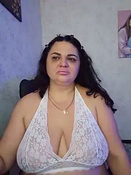 -CUTE-EVVIL- online show from 06-07-26, 06:44