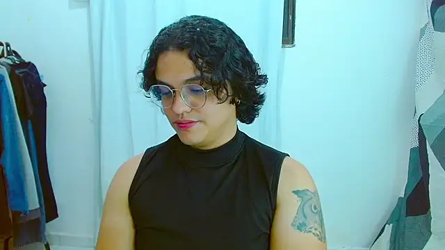 Snapshot of Diane_exotic chatting on 07-26-26, 12:19 Diane exotic online show from 07-26-26, 12:19
