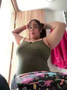 violettmonroe2 online show from 04-27-26, 03:10