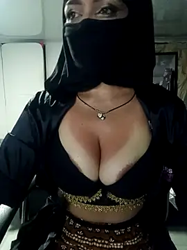 Snapshot of nadia__abaud chatting on 03-11-25, 02:43 nadia abaud online show from 03-11-25, 02:43