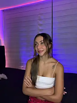 Bella dannbond online show from 06-24-26, 12:31