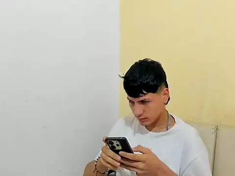 jhon-bom online show from 04-29-26, 01:59