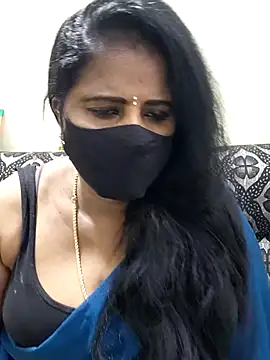 Snapshot of Sunitha-tamilponu chatting on 07-19-26, 08:51 Sunitha-tamilponu online show from 07-19-26, 08:51