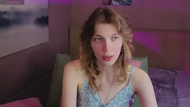 Emily Cartex online show from 07-06-26, 05:37