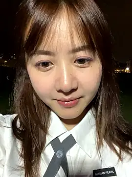 Snapshot of Yang_127 chatting on 06-27-26, 02:55 Yang 127 online show from 06-27-26, 02:55