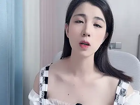 amy-6668 online show from 05-02-26, 03:55