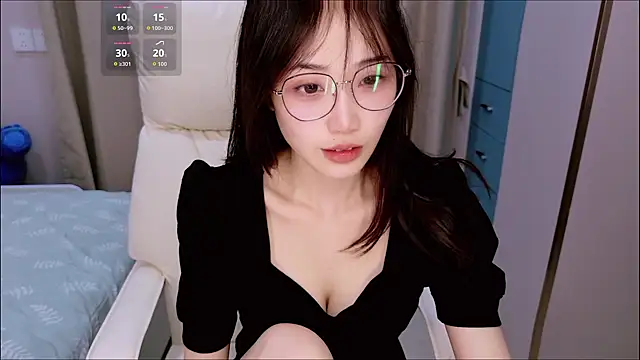 Snapshot of Nancy-A1 chatting on 06-21-26, 01:46 Nancy-A1 online show from 06-21-26, 01:46