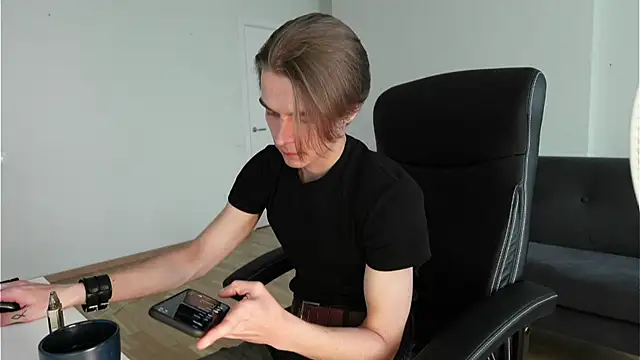 David Heath online show from 06-14-26, 01:46