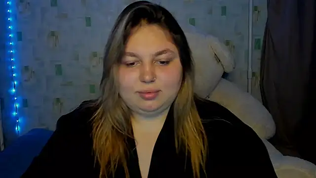Snapshot of LillyHaigh chatting on 07-09-26, 08:46 LillyHaigh online show from 07-09-26, 08:46