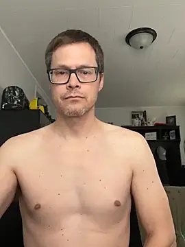 dadbod847364 online show from 05-05-26, 08:28