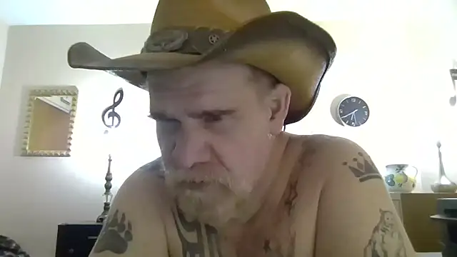Snapshot of Caesar_Baxter chatting on 04-29-26, 10:27 Caesar Baxter online show from 04-29-26, 10:27