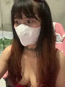 Lilyy18 online show from 06-01-26, 03:47