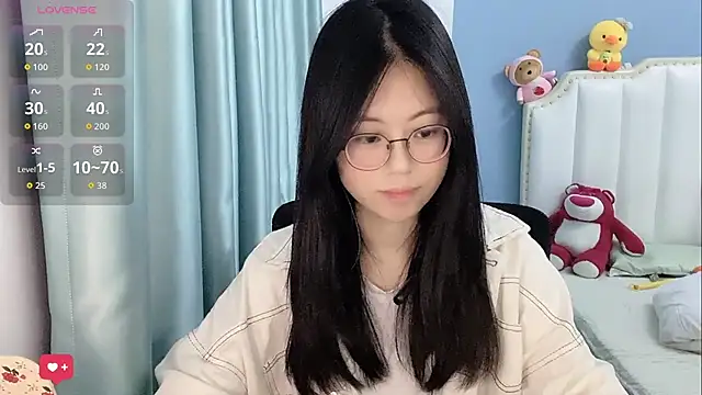 Snapshot of Luna-666 chatting on 04-29-26, 11:25 Luna-666 online show from 04-29-26, 11:25