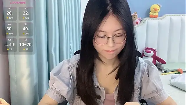 Snapshot of Luna-666 chatting on 04-30-26, 03:29 Luna-666 online show from 04-30-26, 03:29