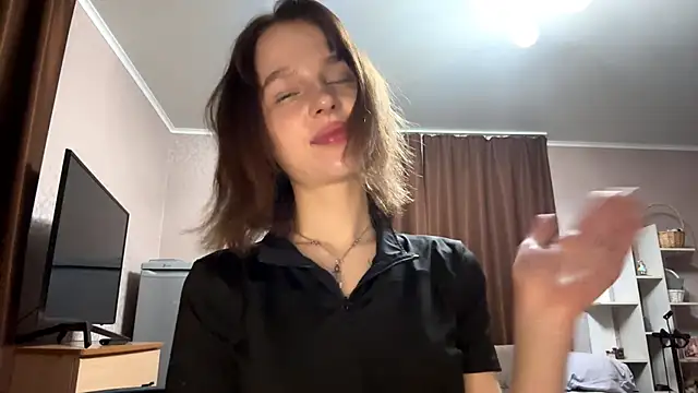 asunasue online show from 05-13-26, 11:44