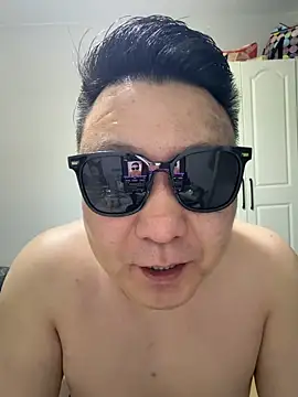 Snapshot of langzi-888 chatting on 05-13-26, 04:48 langzi-888 online show from 05-13-26, 04:48