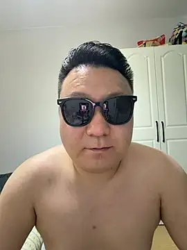 Snapshot of langzi-888 chatting on 05-14-26, 04:52 langzi-888 online show from 05-14-26, 04:52