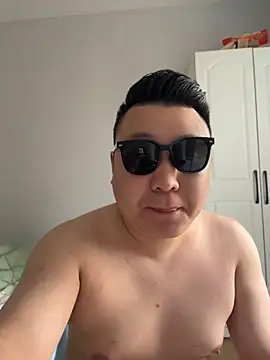 Snapshot of langzi-888 chatting on 05-24-26, 04:17 langzi-888 online show from 05-24-26, 04:17