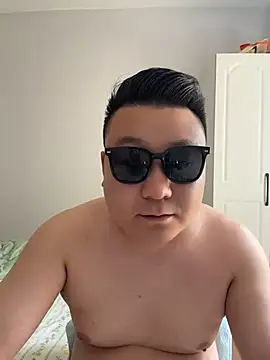 Snapshot of langzi-888 chatting on 06-15-26, 03:20 langzi-888 online show from 06-15-26, 03:20