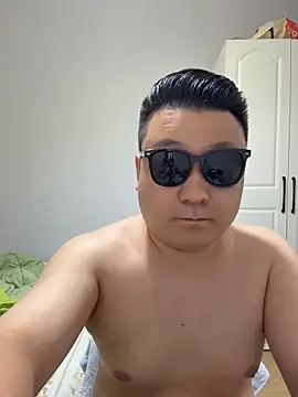 Snapshot of langzi-888 chatting on 06-18-26, 10:41 langzi-888 online show from 06-18-26, 10:41