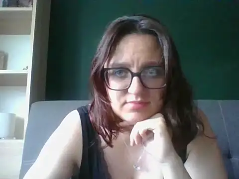 sensual paris online show from 06-03-26, 05:32