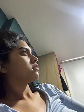 mia moonna online show from 07-29-26, 11:41