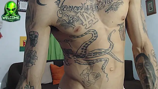 alpha zom online show from 06-13-26, 03:48