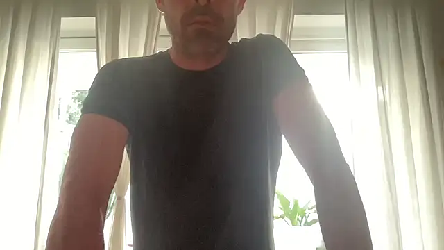 Riccardo86xx online show from 05-22-26, 03:57