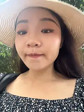 xiaochengzi505 online show from 06-26-26, 01:32